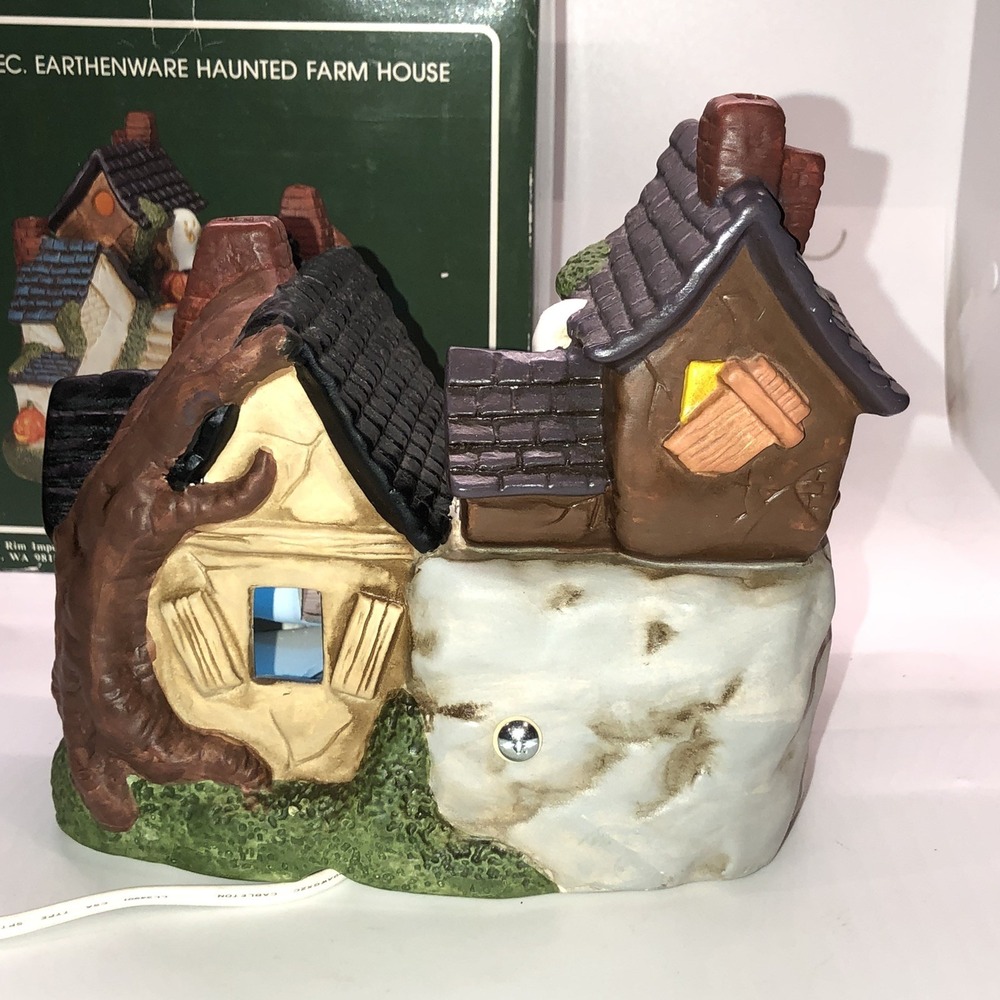 Vintage Pacific Rim Halloween 1965 Haunted Farm House Electric Lights - Picture 11 of 15